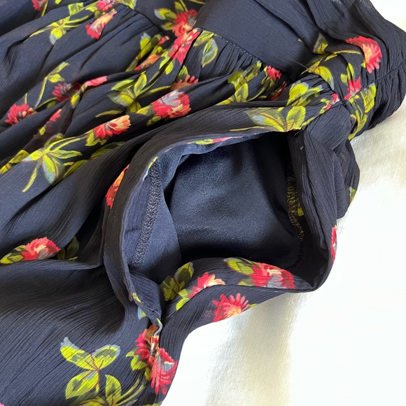 Jcrew Floral Navy Maxi Skirt in size 00 - Picture 4 of 8